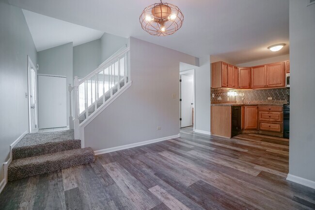 Building Photo - 11611 Davey Dr