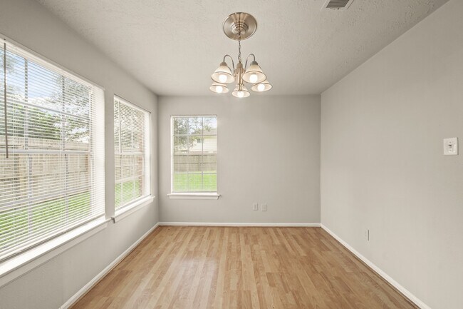 Building Photo - 1206 Mayweather Ln