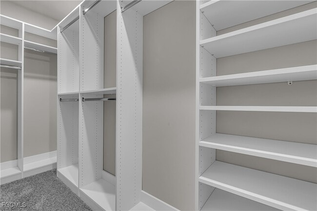 Building Photo - 44254 Frontier Dr