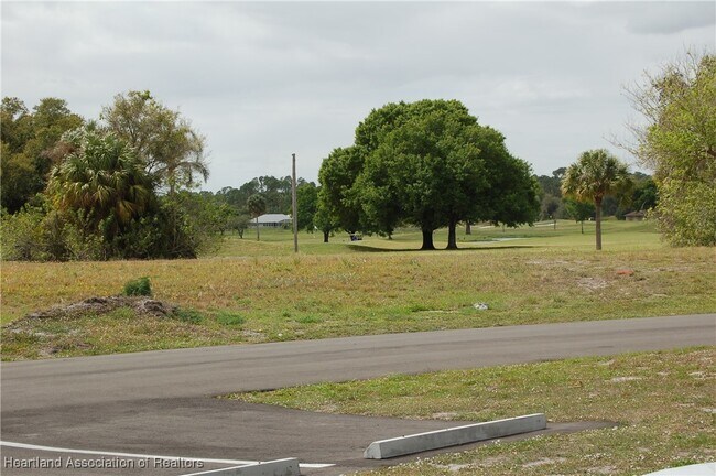 Building Photo - 307 Golf Villas Ct NW