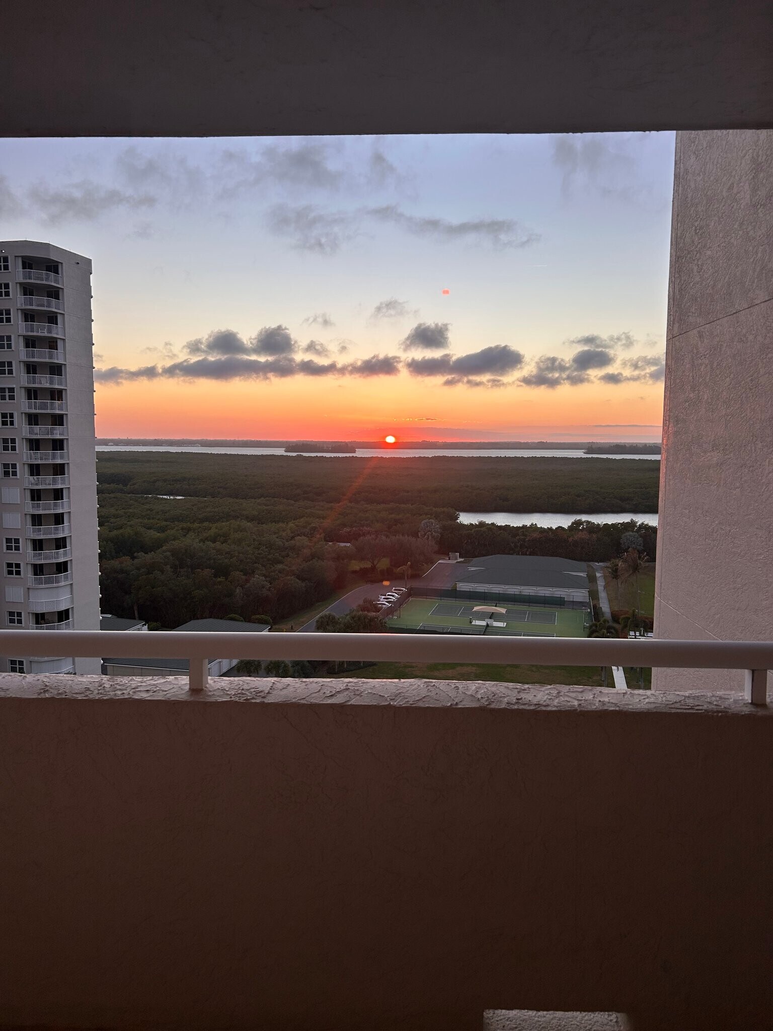 Building Photo - 5051 N Hwy A1A