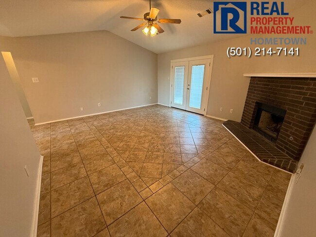 Building Photo - 2503 S 1st St