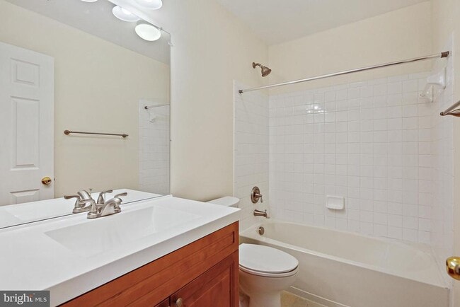 Building Photo - 9939 Fragrant Lilies Way