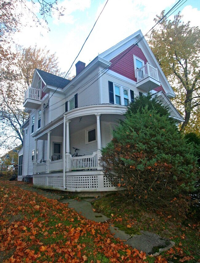 Building Photo - 47 Mt Vernon St