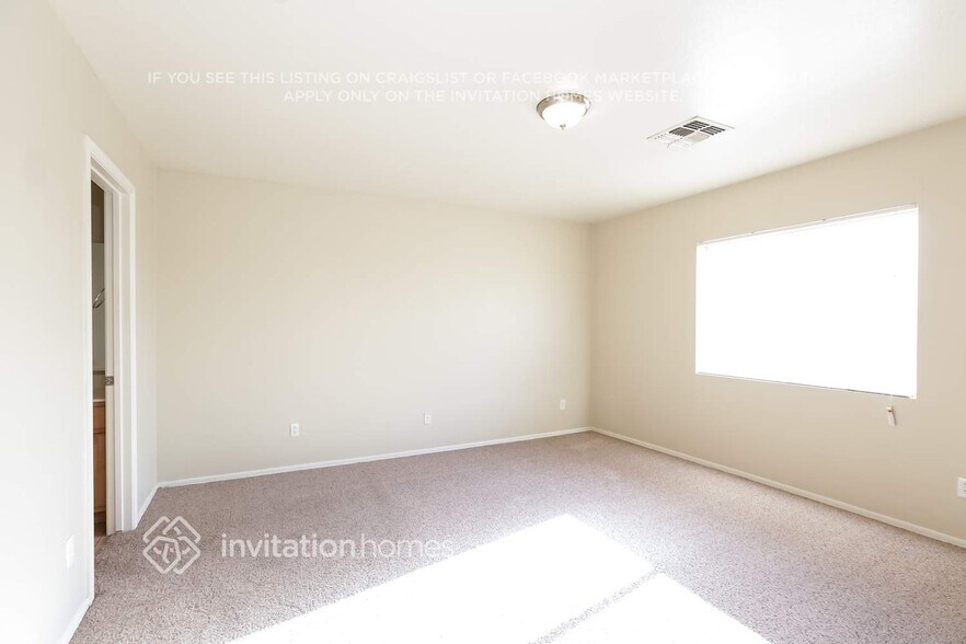 Building Photo - 10391 N 115th Dr