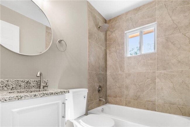 Building Photo - 2041 Nettie Ct