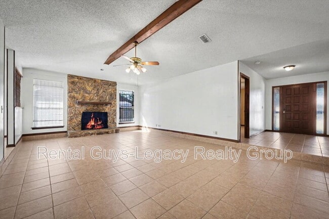 Building Photo - 6019 Blank Dr