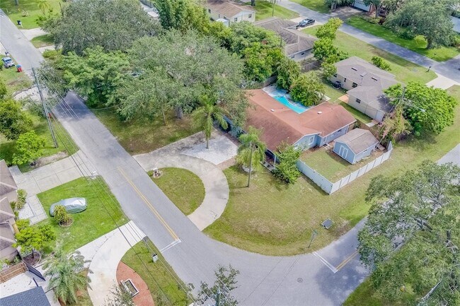 Building Photo - 10842 61st Ave