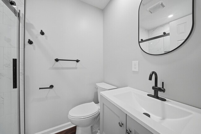 Building Photo - 205 Westover Ave