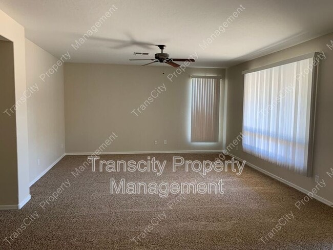 Building Photo - 4537 S Granite St