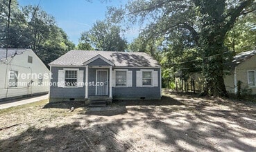 Building Photo - 761 Whitney Ave