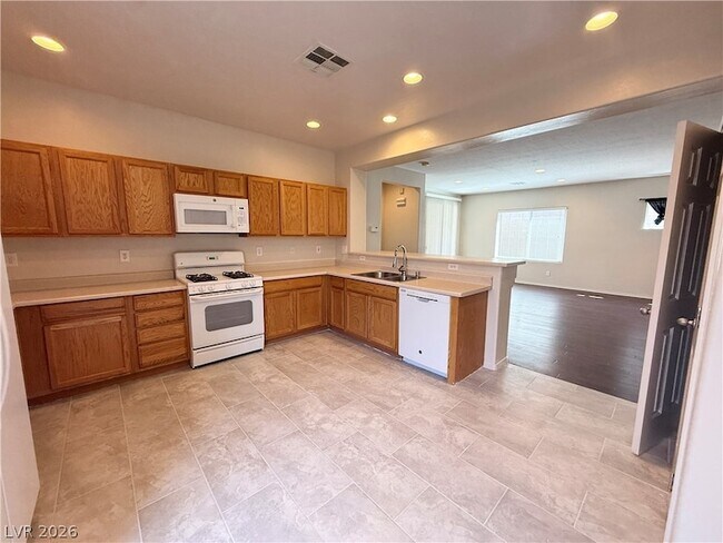 Building Photo - 2660 Dirleton Pl