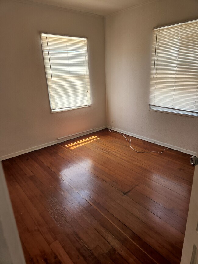 Building Photo - 3705 Hughes Ave