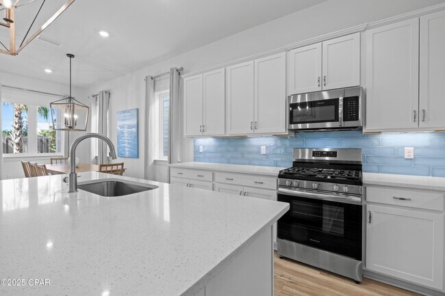 Building Photo - 135 Paradise Found Cir