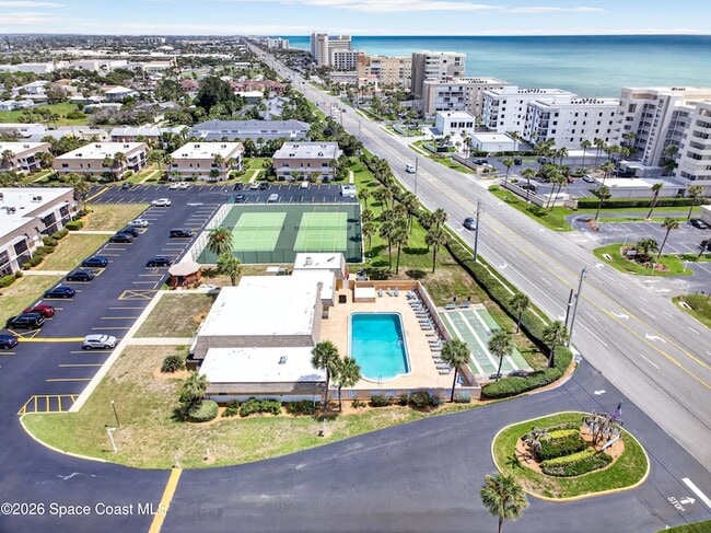 Building Photo - 2700 N Hwy A1A