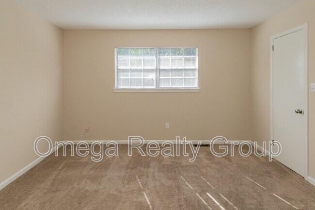 Building Photo - 3328 Warringwood Dr