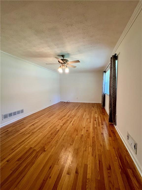 Building Photo - 6695 Courtney Dr