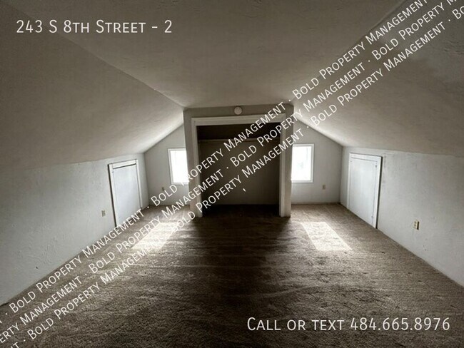 Building Photo - 243 S 8th St