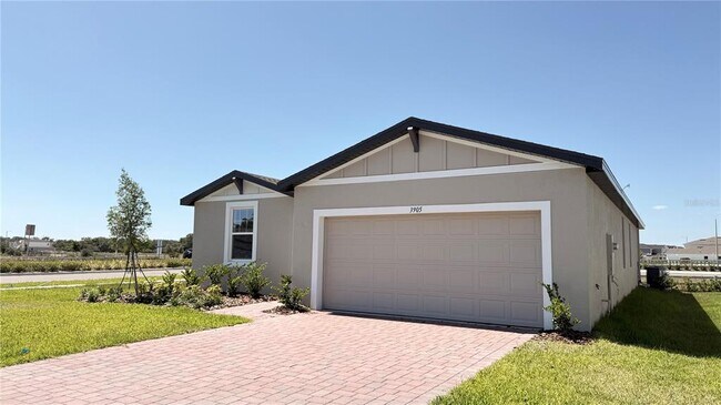 Building Photo - 3905 Giorgio Dr