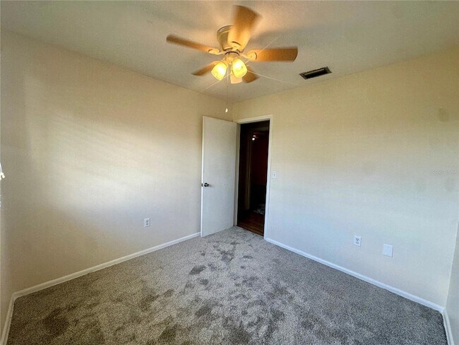 Building Photo - 141 Poe Dr