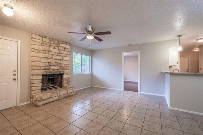 Building Photo - 12901 Chromite St