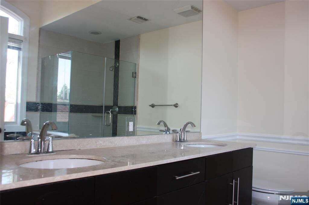 Building Photo - 413 Westview Pl