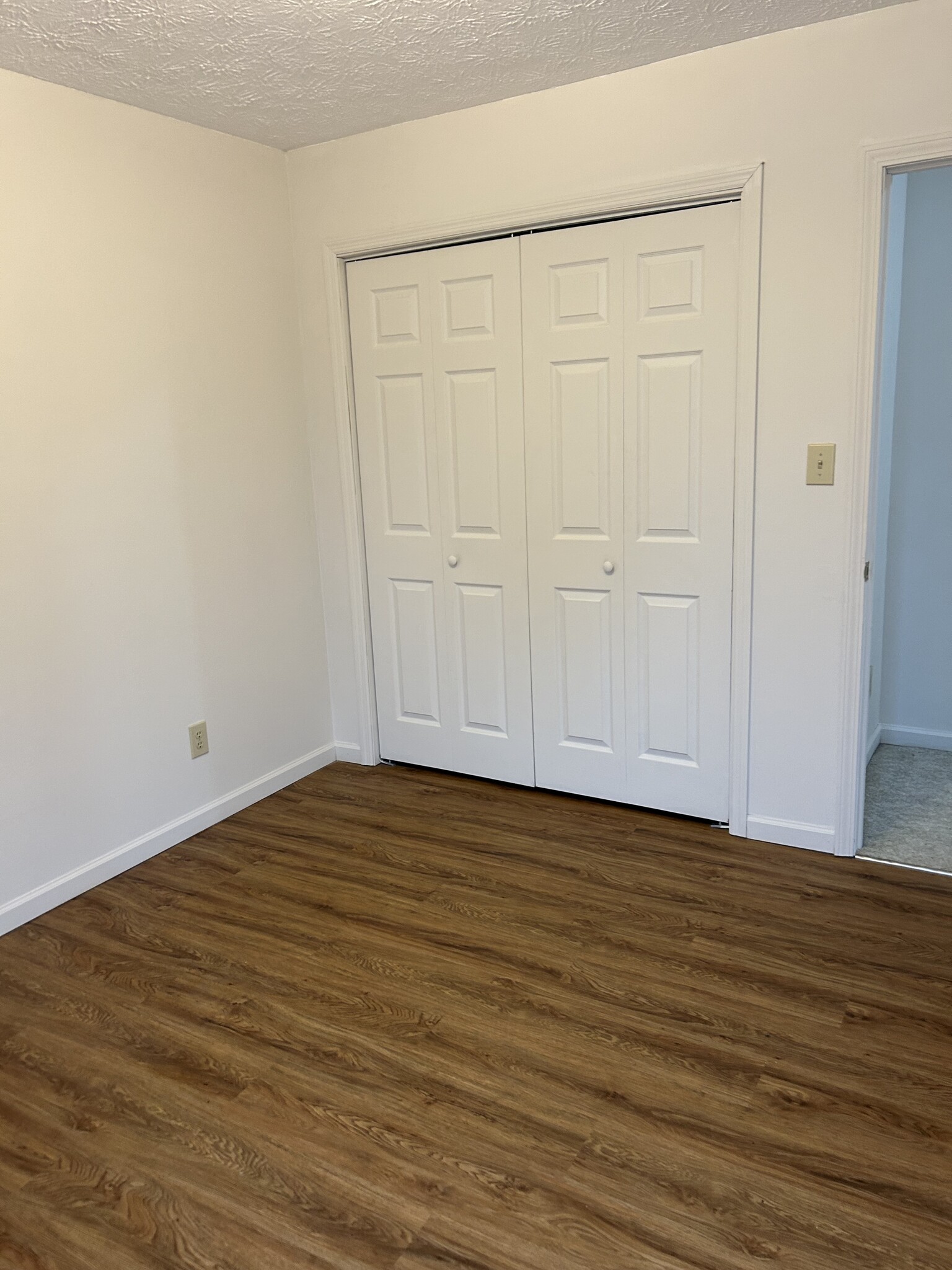 Building Photo - 244 Burkhardt Way