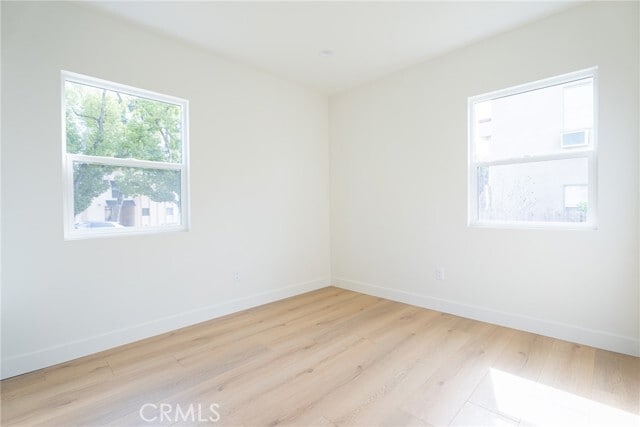 Building Photo - 1065 E Spazier Ave