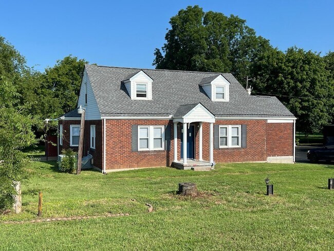 Building Photo - 2801 Lascassas Pike
