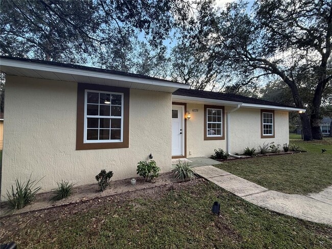 Primary Photo - 40233 Palm St