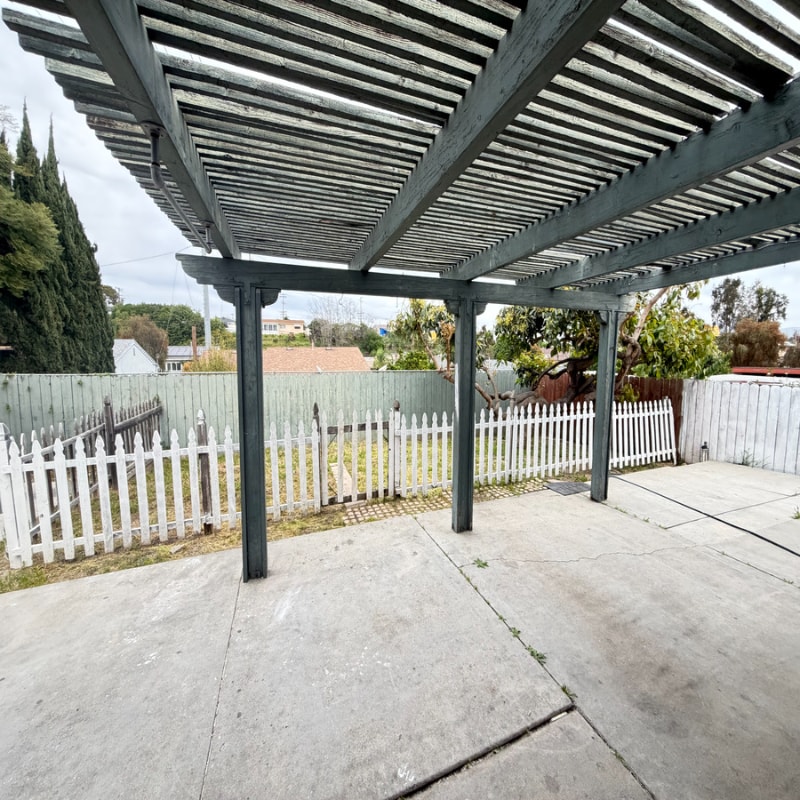 Building Photo - 3635 Nassau Dr