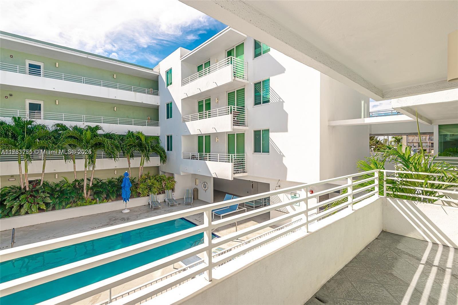 Building Photo - 7800 Collins Ave