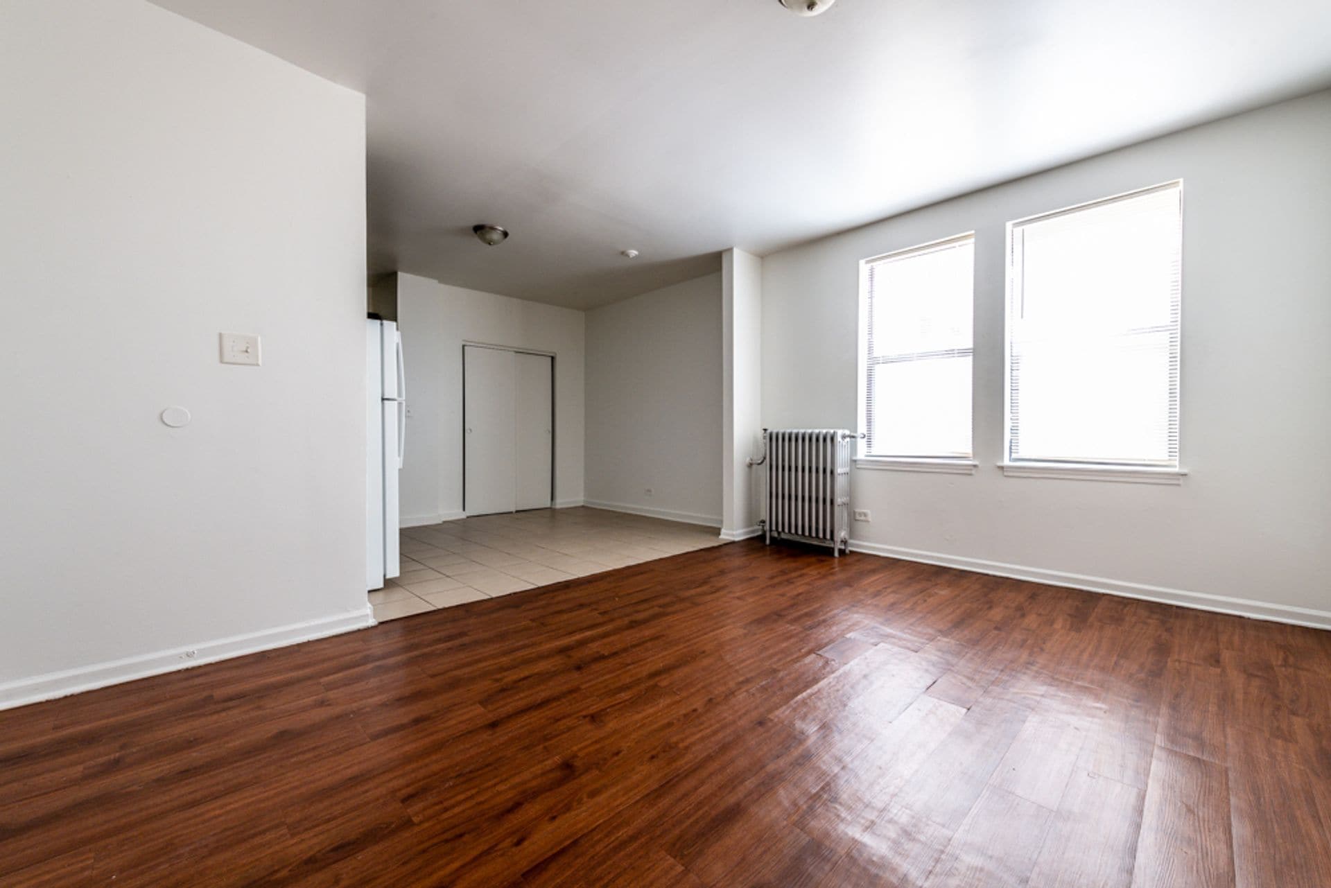Building Photo - 1734 E 72nd St Chicago, IL 60649