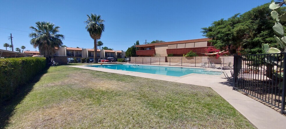 Building Photo - 8500 E Old Spanish Trl