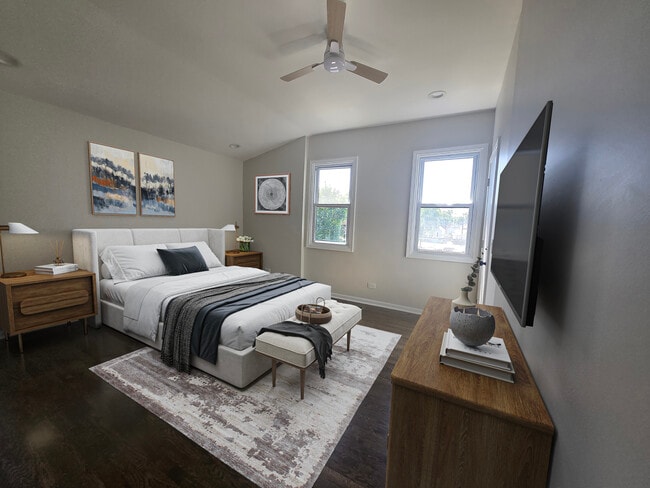 Building Photo - 429 W 102nd Pl