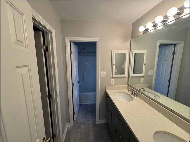 Building Photo - 104 Union Mills Way