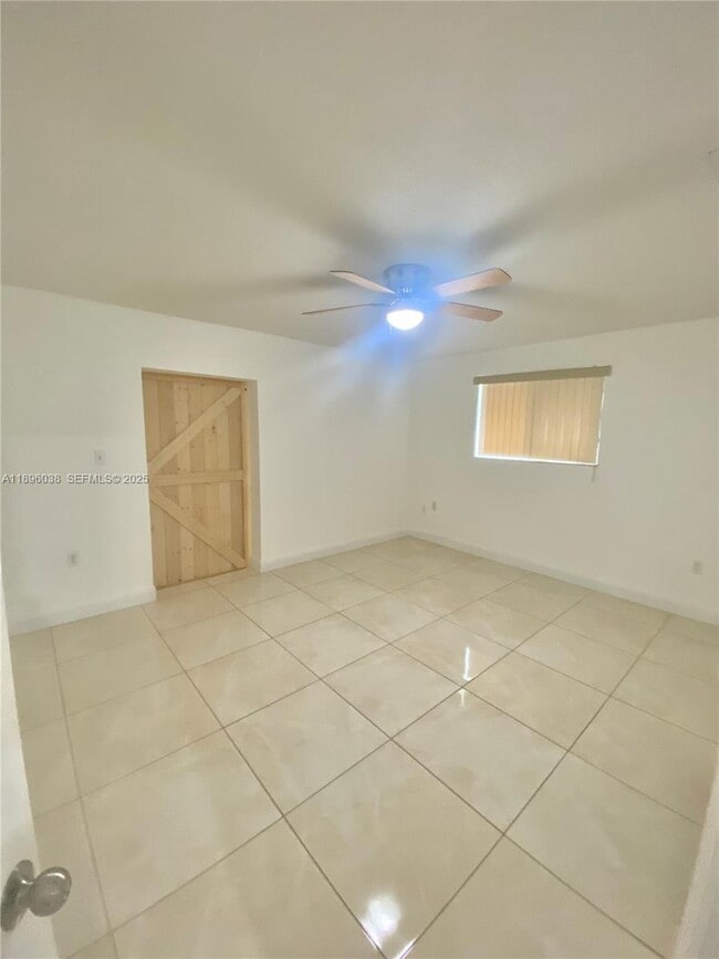 Building Photo - 12 Andros Rd