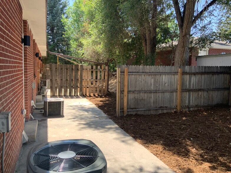 Building Photo - 2151 18th Avenue Ct