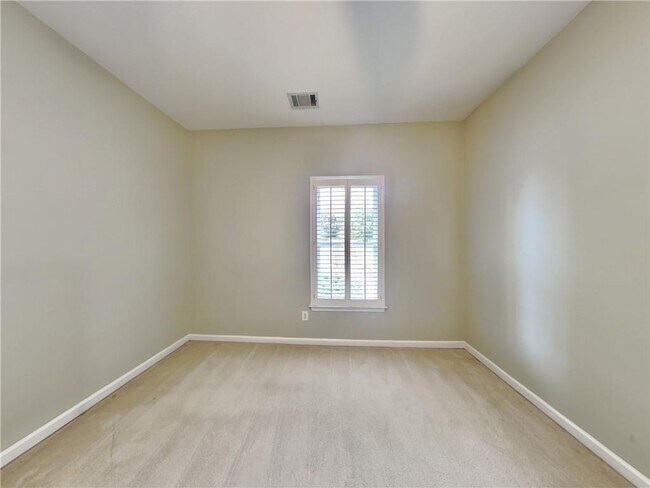 Building Photo - 3475 Grove Park Dr