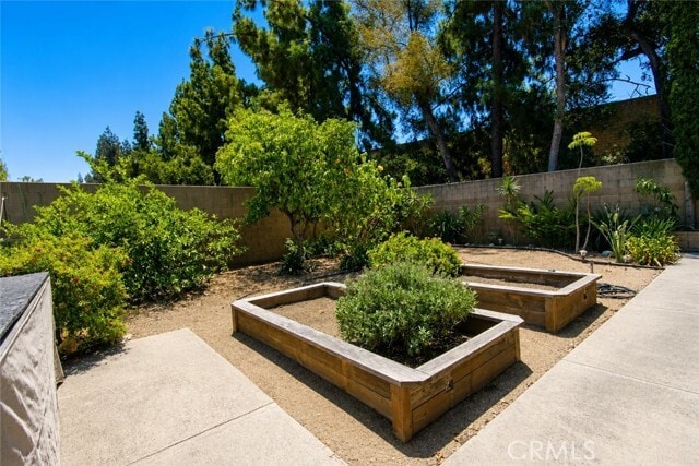 Building Photo - 970 Sandstone Dr