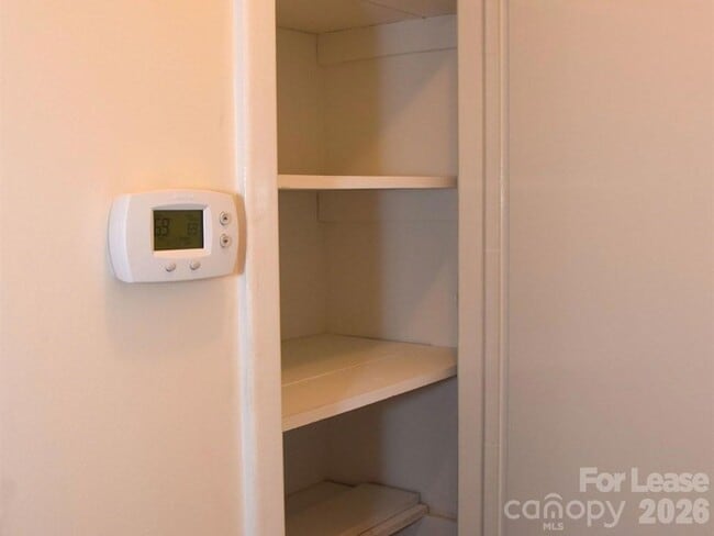 Building Photo - 1812 Cameron Rd