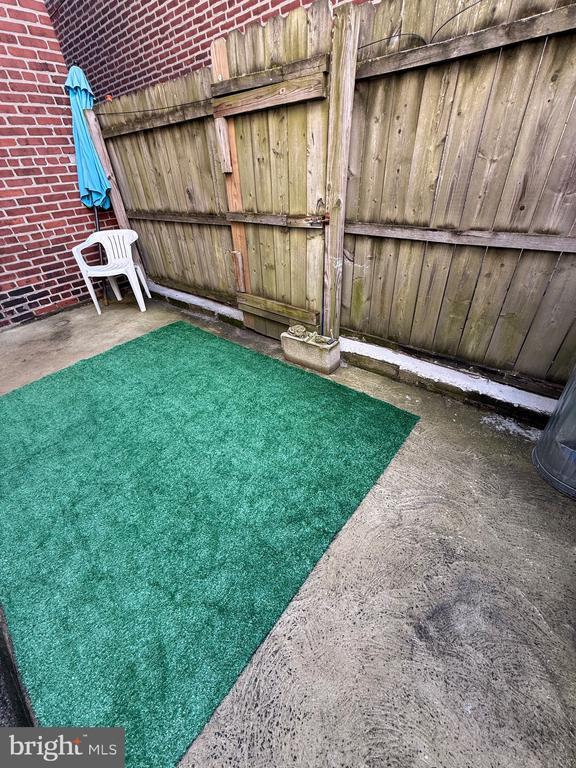 Building Photo - 1430 Jackson St