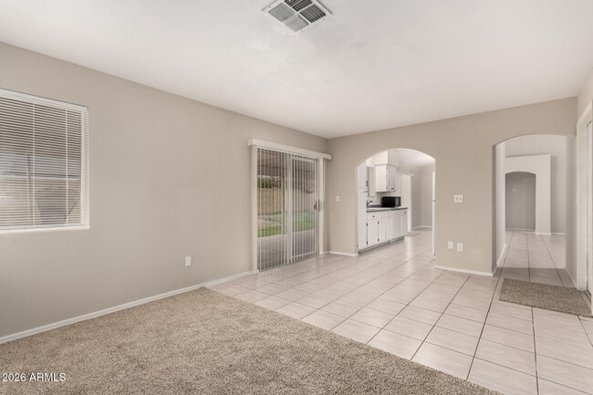 Building Photo - 8802 W Townley Ave