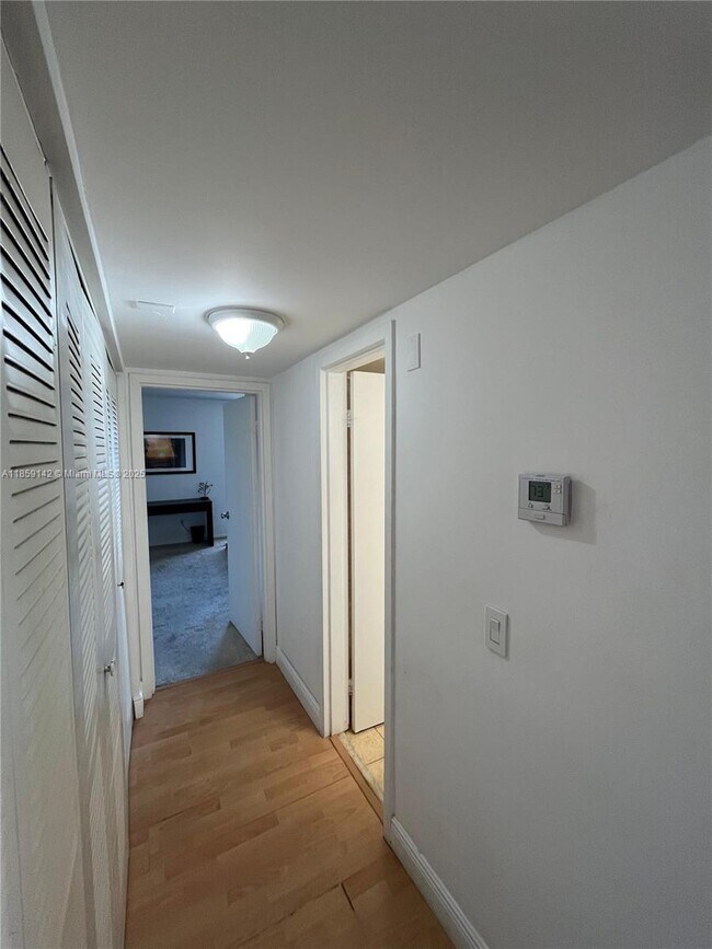 Building Photo - 13499 Biscayne Blvd