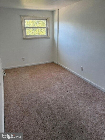 Building Photo - 3555 Churchill Ln
