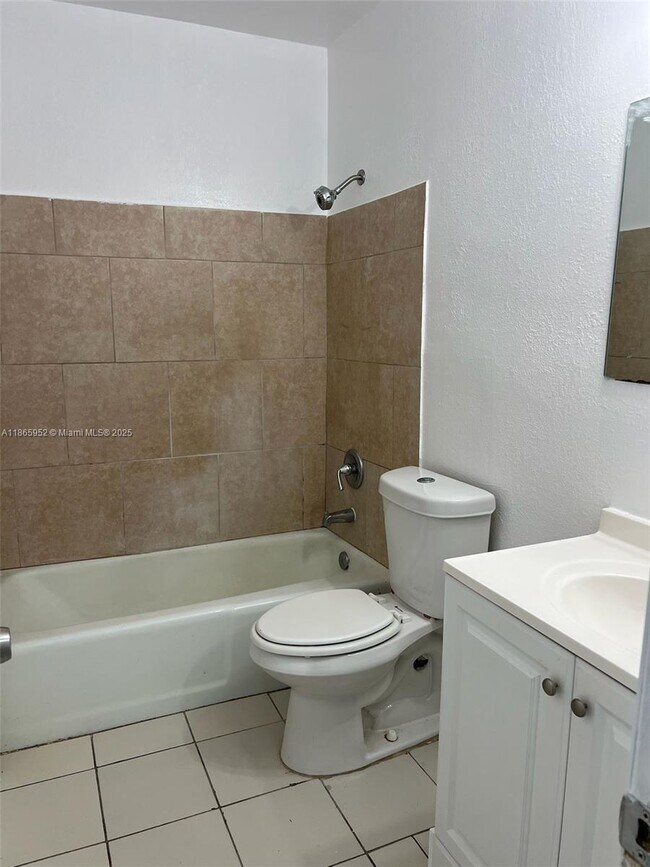 Building Photo - 3071 NW 43rd St