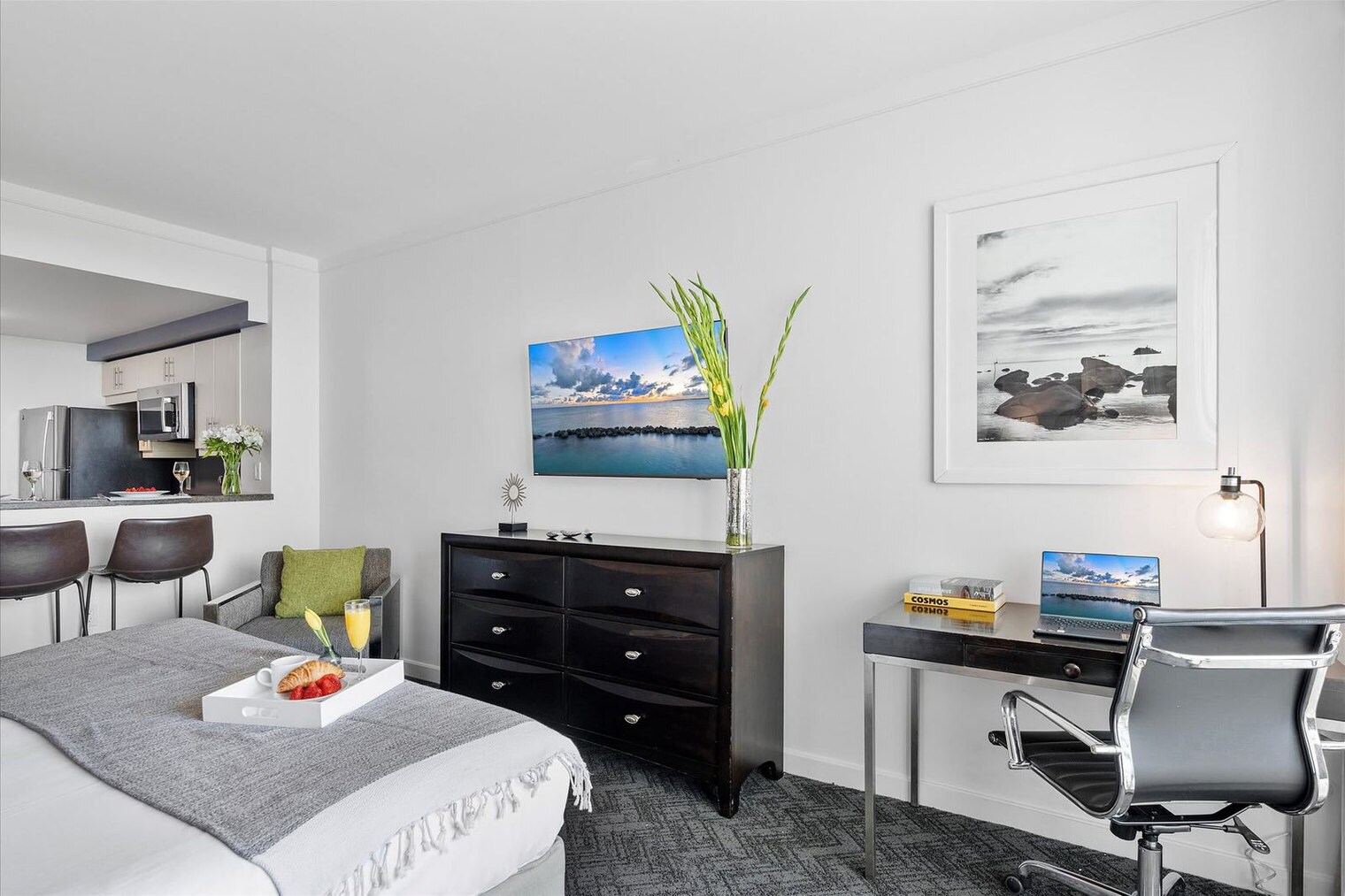 Building Photo - 2889 McFarlane Rd