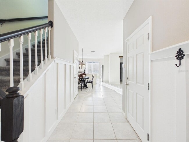 Building Photo - 5164 Chickadee St