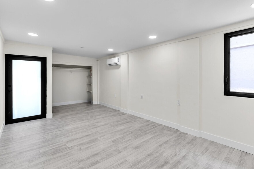 Ac is 2 years old. - 725 SW 1st Ave