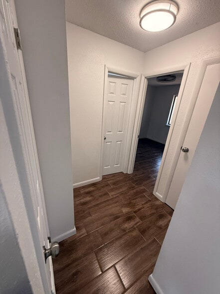 Building Photo - 119 Sea Parc St